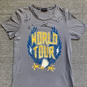 Oversized graphic distressed tee